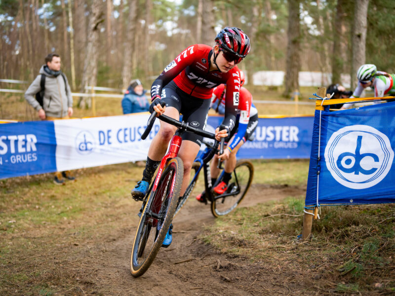 Aniek Van Alphen (Cyclocrossreds)  / Sluitingsprijs Oostmalle