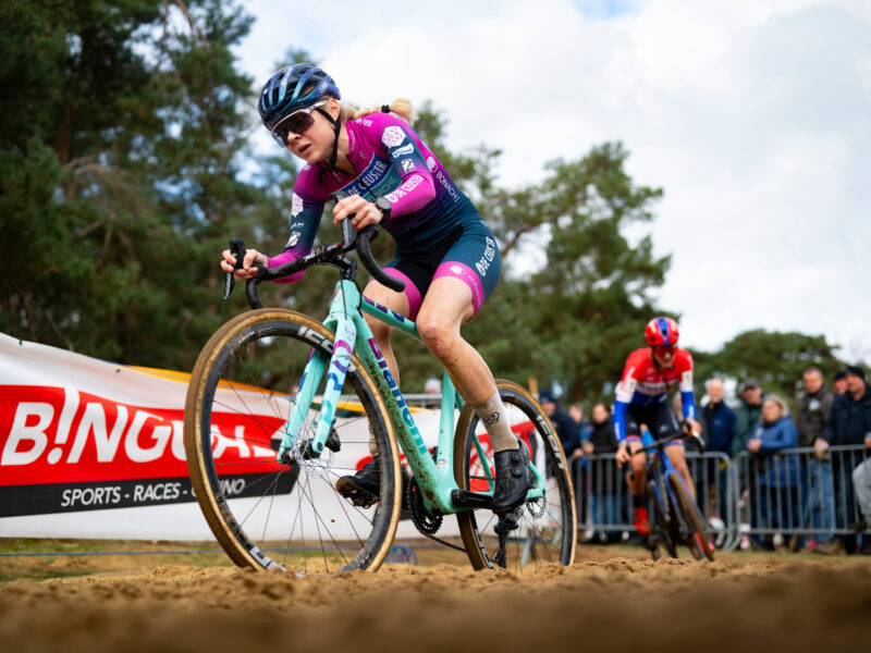 Laura Verdonschot (De Ceuster Bonache Cx Team))  / Sluitingsprijs Oostmalle