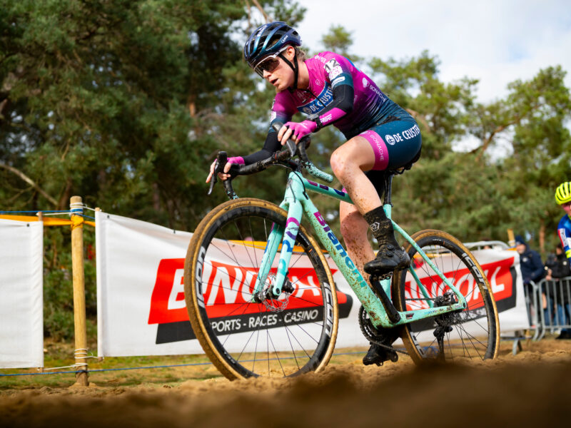 Suzanne Verhoeven (De Ceuster Bonache Cx Team)    / Sluitingsprijs Oostmalle